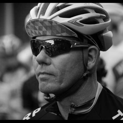 Roger6472's profile picture. 