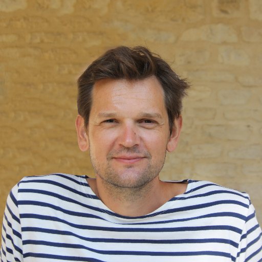 Elbkind007's profile picture. Inhaber & Gründer Klubfaktor Reputation, hier beruflich und privat, Familienvater, Beach-Volleyball und leidenschaftlicher Geschichtenerzähler