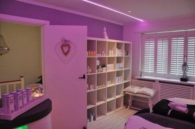 Vegan Schoonheids-, pedicuresalon Leeuwarden. Prod: Vegan Pure Elements. Ipl, bindweefs-, hotstone- edelsteengezichtsmassage.
Vegan🌿Triathlon🏊♀️🚴♀️👟