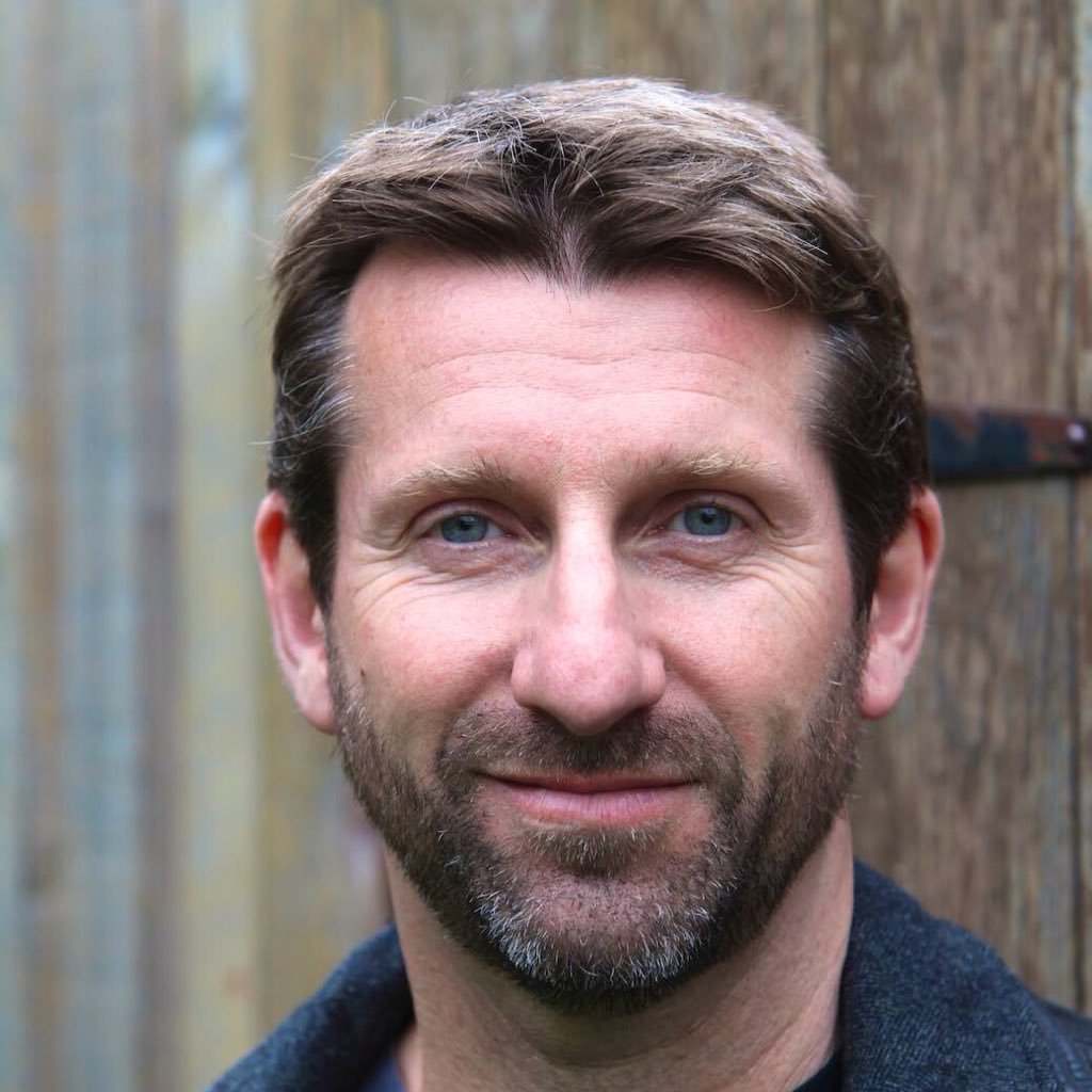 DDEverest's profile picture. DD Everest is the author of the Archie Greene series, Faber & Faber (U.K.) and HarperCollins (U.S.).