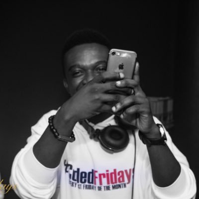 Owner of @gold_coast_ent Manager of @dumpaAyamean @theofficialCtwo & @swagTeamMgt. Mr #CodedFridays & #CodedMCR. Bookings: djacapony@gmail.com