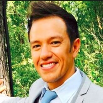 Social-Driven Entrepreneur & Author. Loving father of 3, enjoying bringing smiles and laughs. Co-Founder, Open Dreams, turning education goals into reality