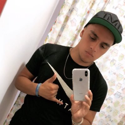 Aguuss12bj's profile picture. Lo mejor esta por venir❤️//♥Cℓub Atlℯticℴ ßℴcα Juлiℴrs ⑫