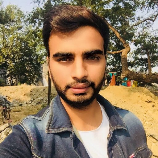 vanshaj_kumar's profile picture. Day Dreamer !