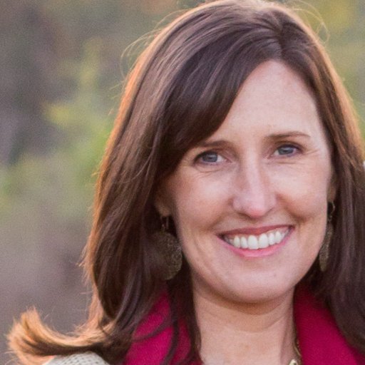 Airbnb super host. mom. business manager. animal lover. volunteer.