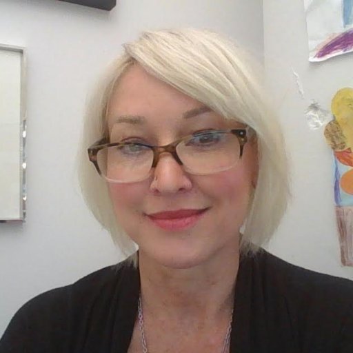 Senior Parenting Editor @CommonSense. Writer, frequent speaker and media personality on all things media & tech for families. Former @CNET @BayAreaParent