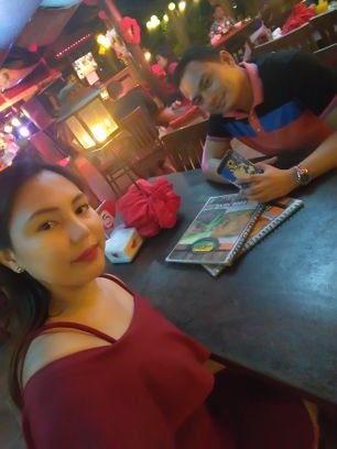 laramaria81's profile picture. 