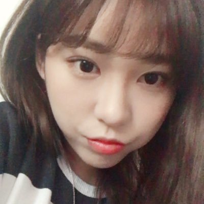 💋 Profile