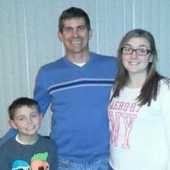 Certified Arborist,Tree Hugger father of 2 great kids .Tree Climber
