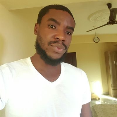 mozopee1227's profile picture. 