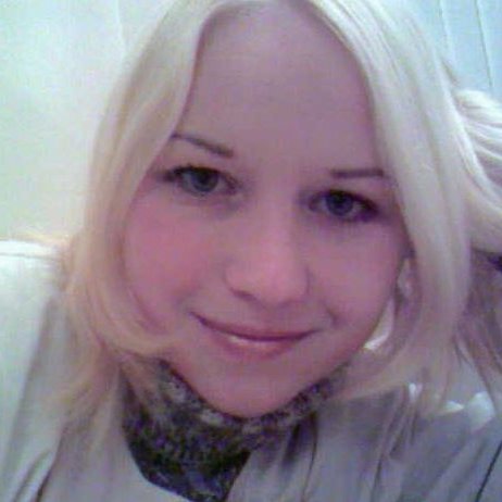 astahova1992's profile picture.