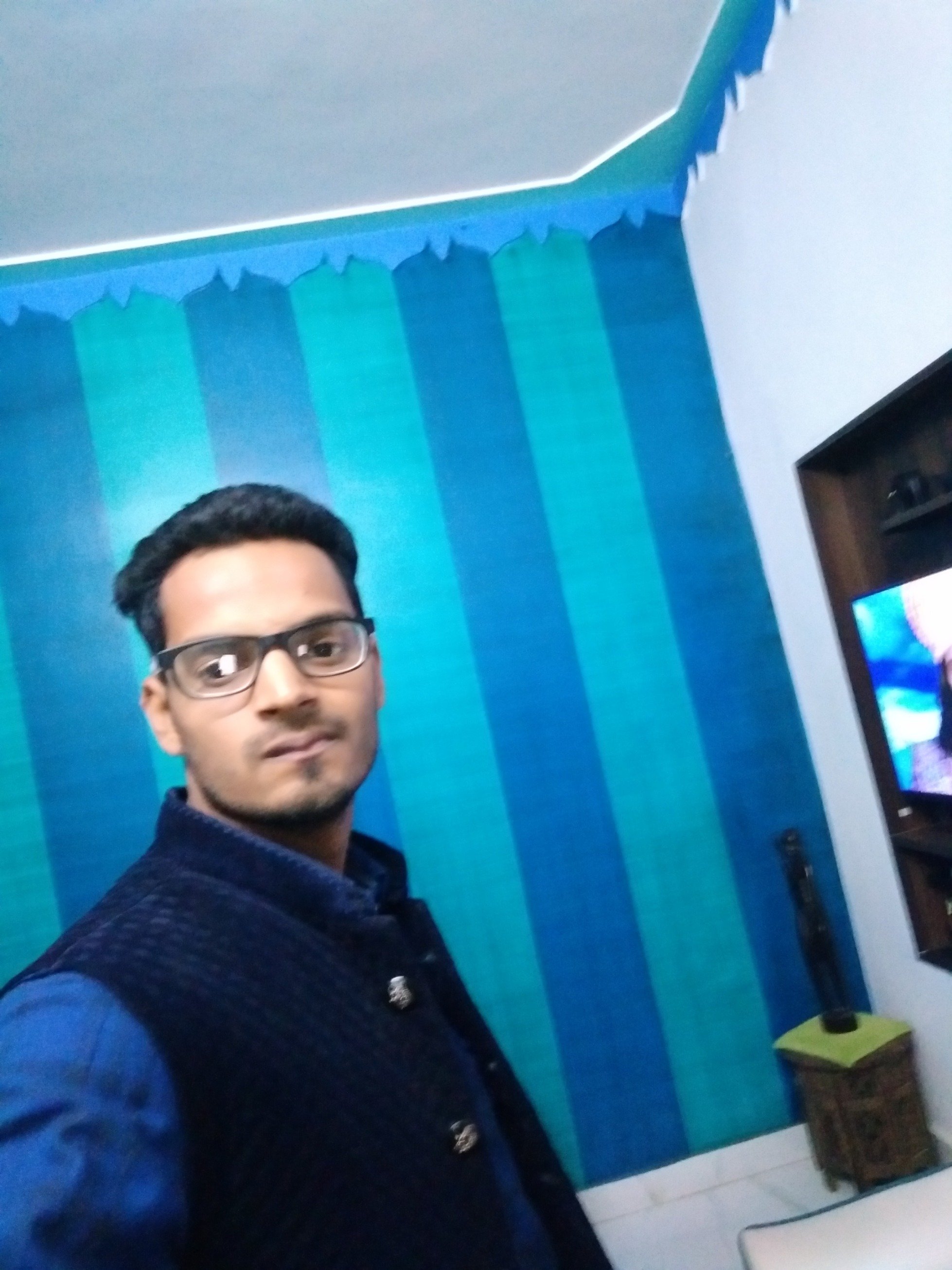 ShashankKatiy18's profile picture. 