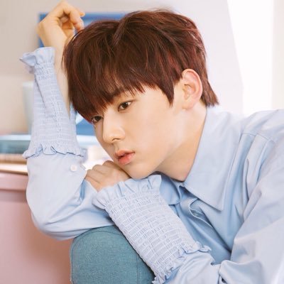 hellominhyunn's profile picture. #뉴이스트 #김종현 #곽아론 #강동호 #황민현 #최민기. 항상 응원해줄거야❤ NU’EST FOREVER💗 Minhyun's fansites list👇🏻👇🏻