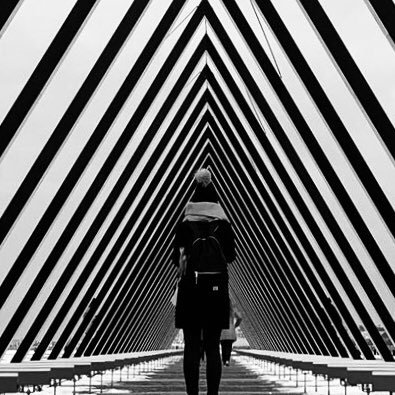 Passionate about textures, lighting, design, travel and a lover of the power of Public Art 💓