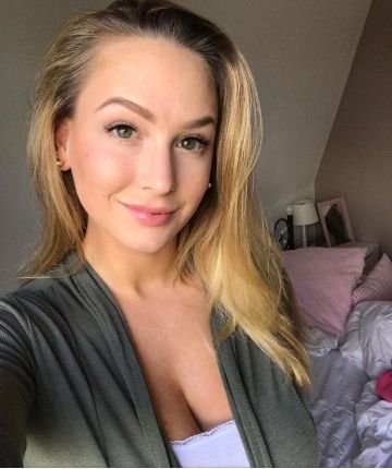 OleaMarie2's profile picture. Am honest and caring single and searching from hurricane Utah if you have interest in me you can follow my page