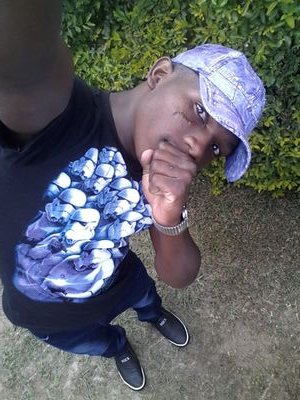 c0bfbd49b4fc428's profile picture. simple life great mind thats me