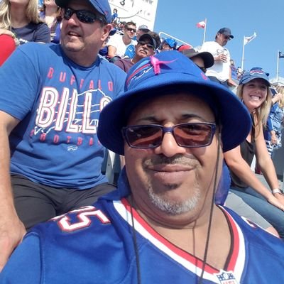 live life to the fullest, And I love my Bills and Sabres... Bills Mafia, IN it For LIFE!!!!!