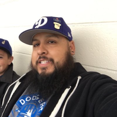 mann_knee's profile picture. family above all. food,beers and cigars. self proclaimed outdoor expert.