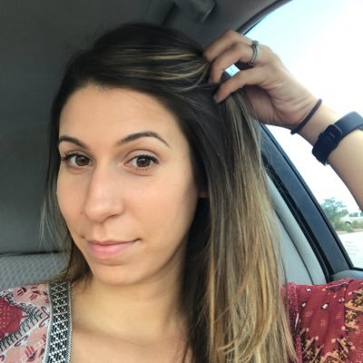 leah_marie12's profile picture. 