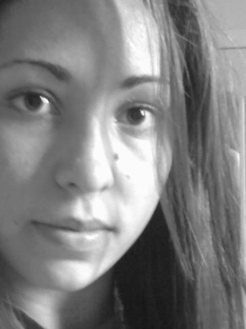 FabiaVianna's profile picture. 