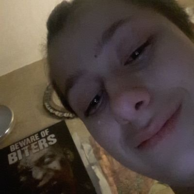 MikhaelaRego's profile picture. https://t.co/pIbODPcF4I- A_complete_messsssss