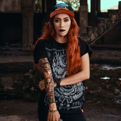 Ejloveer1110's profile picture. B'coz RED HAIR 😈 DONT CARE 💋