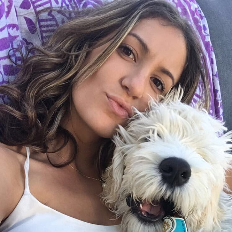 MeggRozz's profile picture. Avid sports watcher & wine connoisseur