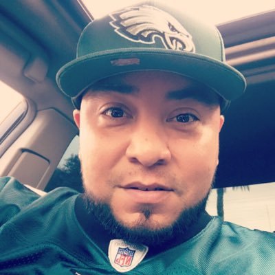 Owner of Eli's Barbershop (Celebrity Barber)•Public Figure• Eagles Fanatic• “Get Fly With Eli” Mon-Sun book your appointment today. 💈🦅”Fly Eagles Fly”