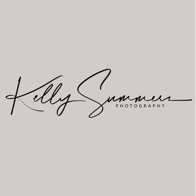 I'm a Photographer in NE Ohio. Family Portraits, Sports & Seniors. Instagram @ck2summers Facebook: Kelly Summers Photography