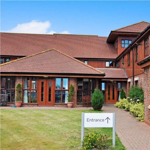 @AnchorLaterLife Wynyard Woods care home in #Billingham. Kathleen and team here tweeting & listening Mon-Fri 9-5ish. Tel: 0808 301 7416