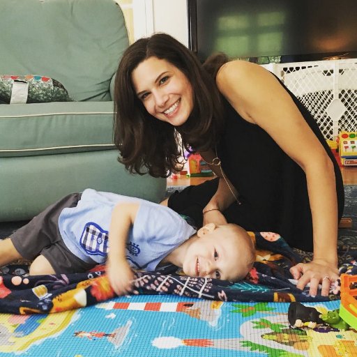 heykellyj's profile picture. User researcher at @Meta. Cognitive Psychology Ph.D from Northwestern and alumn of @CMHD_NU.