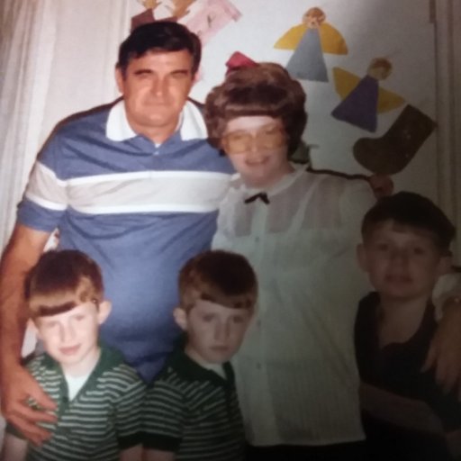 Lost my dad Jan 16, 2018. Just numb by it all.☹️
-------------------------------------------------------
42 years old. Air Force Veteran 1996-2000, 2001-2005.