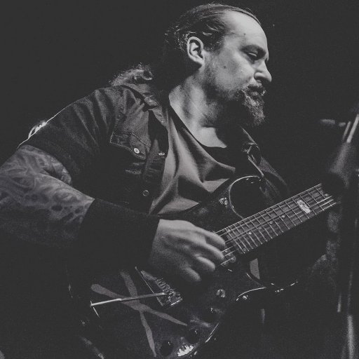 basepr1me's profile picture. I'm just me: musician, diver, and tech-nerd.