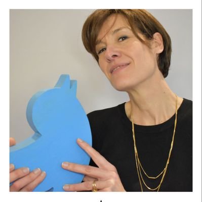 tallveronique's profile picture. Directrice clientèle 
@groupeaprr
#nouvelles mobilités
#innovation service au voyage
#tendances retail
#peage nouvelles technologies