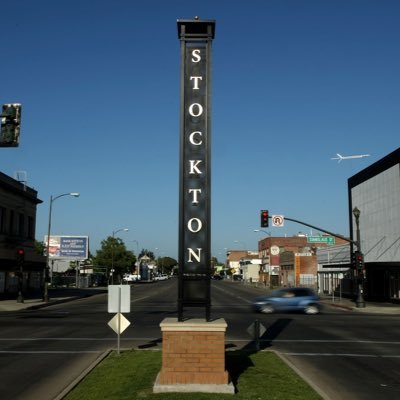 StocktonDiscuss's profile picture. here to talk about issues, culture, day to day life, opinions, etc in Stockton // ran by @justjonn25