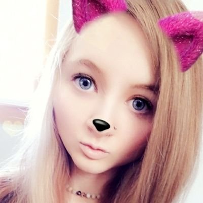 littlerock53's profile picture. follow my other account @rochelle_esther..thanks :)