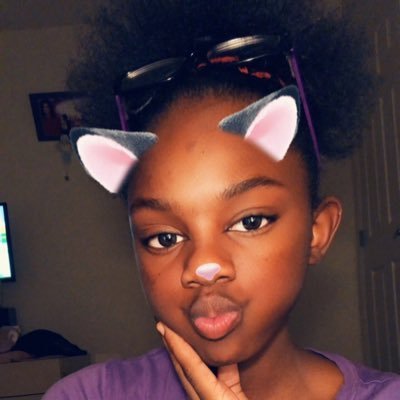 Duhitsbetty's profile picture. 