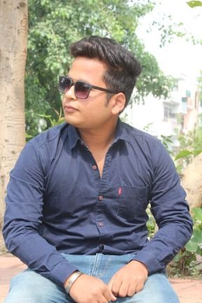 sachdevarupesh1's profile picture. cool dude!!