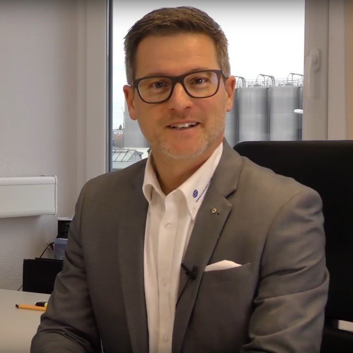 Global Head of HR #hr #personalleiter #rolemodel #corporate influencer #passion@work #speaker #markenbotschafter