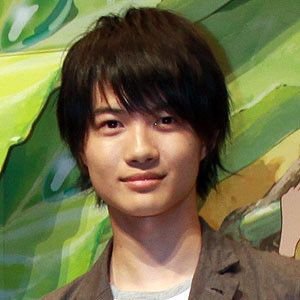 雪 皇室ニュースを見て思うこと 佳子さまが ピアスガンガンの超チャラい系の彼氏を連れてきて 小室圭さんなど比にならないくらい皇室 世間ともに騒がせて欲しい 僭越ながら そんな一撃を期待しております 雪 皇室ニュースを見て思うこと 佳子さまが ピアスガンガンの超チャラい系の彼氏を連れてきて 小室圭さんなど比にならないくらい皇室 世間ともに騒がせて欲しい 僭越ながら そんな一撃を期待しております