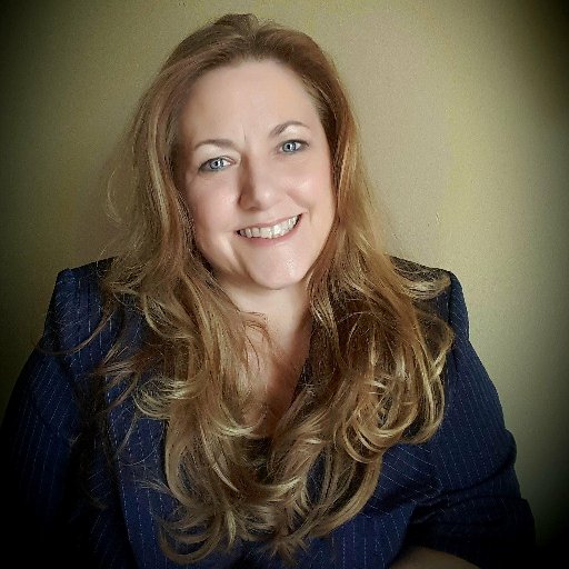 Personal Branding Specialist🏹 Online Marketer 🚀 Team Builder💪 Leader😎 Entrepreneur💸 Platinum-Associate@ Genusity ⬇️⬇️⬇️https://t.co/9hle5WP9rN🔥#askmissdarla