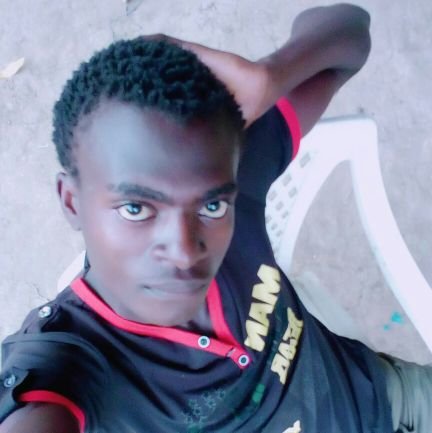 alexmainaalz's profile picture. Life is all about joy