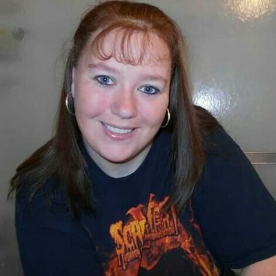 Im a huge Shane Dawson fan! love the walking dead, I am a mom of 2 beautiful children and I have been married 23 years