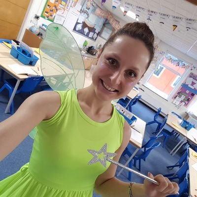 Beanz82's profile picture. Cup cake loving teacher