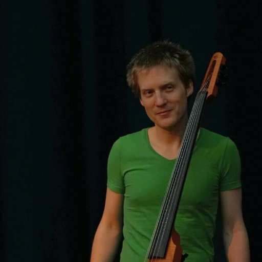 Composer, arranger and cellist. Musical director of Quaggy Community Choir, Raised Voices and Dancing Strong. Singer and percussionist in The Sea Kings.
