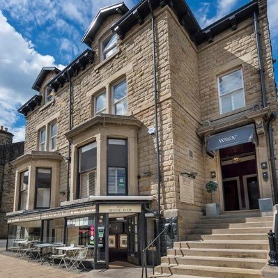 Independent Harrogate restaurant and wine bar serving British food. Owned and run by Straker family for over 40 years.