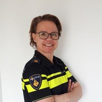 wijkagent Carolien Abrahams(@brigadierOIRost) 's Twitter Profile Photo