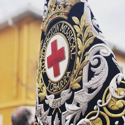 Alza el brazo al cielo Nazareno y Bendice a Tobarra, Señor Contratación: 622094910 amcruzrojatobarra@gmail.com Instagram: amcruzroja