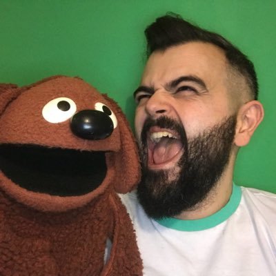 Poundshop rockabilly. Head of Comms at @InsertCoinTees. Ambassador for @SpecialEffect. Presented for @PlayStation. Do not look directly at opinions. He/Him.