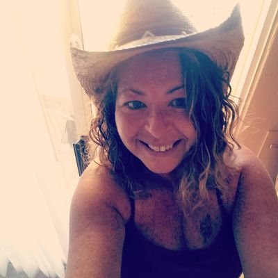 u_willmiss_me's profile picture. #TeamScorpio #TeamSingle #1stTimeGrandma